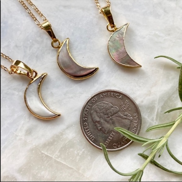 Mother of Pearl Crescent Moon Necklace - Picture 13 of 13